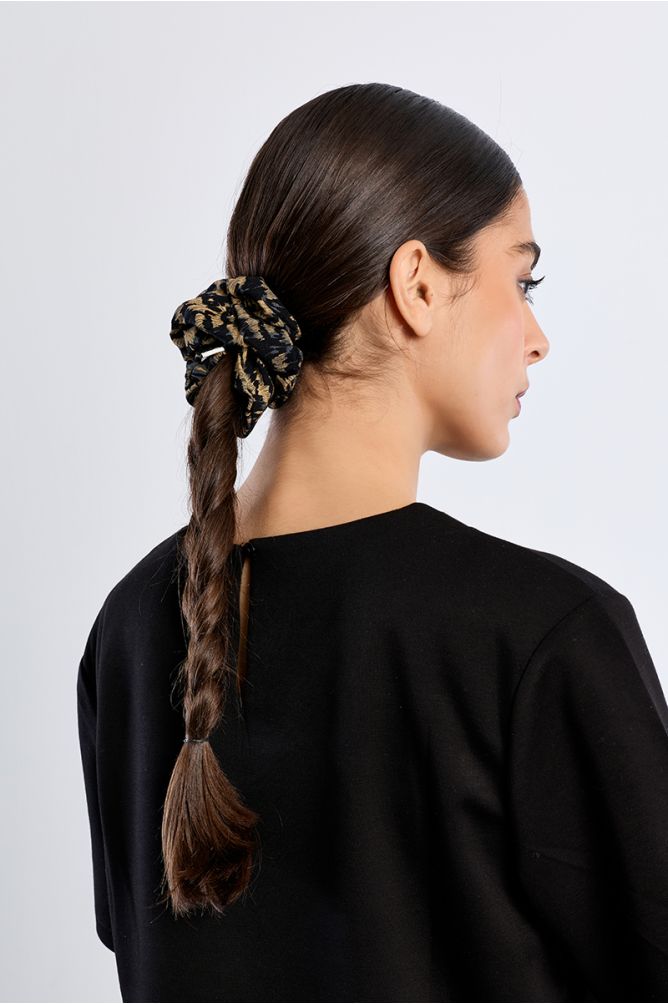 Black Hunan Scrunchie