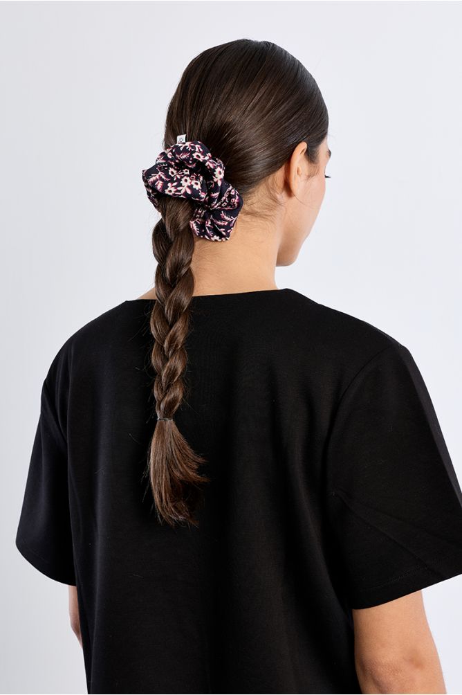 Black Nevada Scrunchie