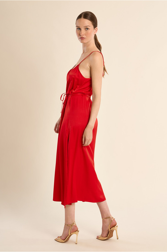 Long dress with thin straps