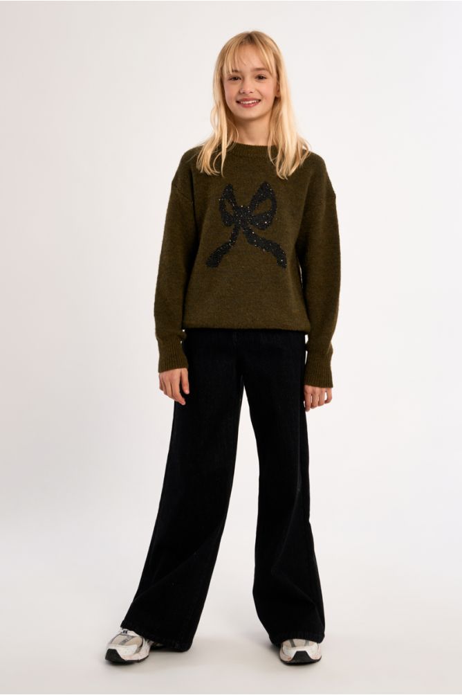 Pull en maille, motif nœud