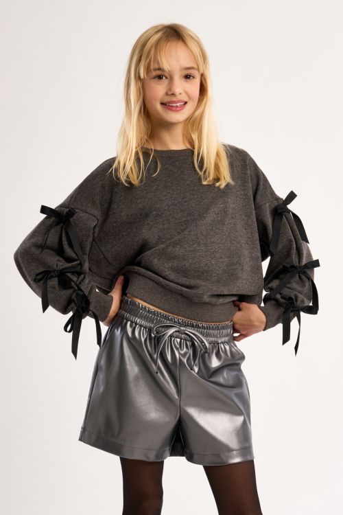 Short noué, effet simili-cuir