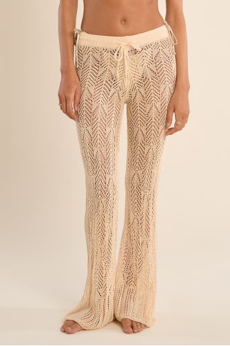 Pantalón de mujer largo, ajustado, crochet.