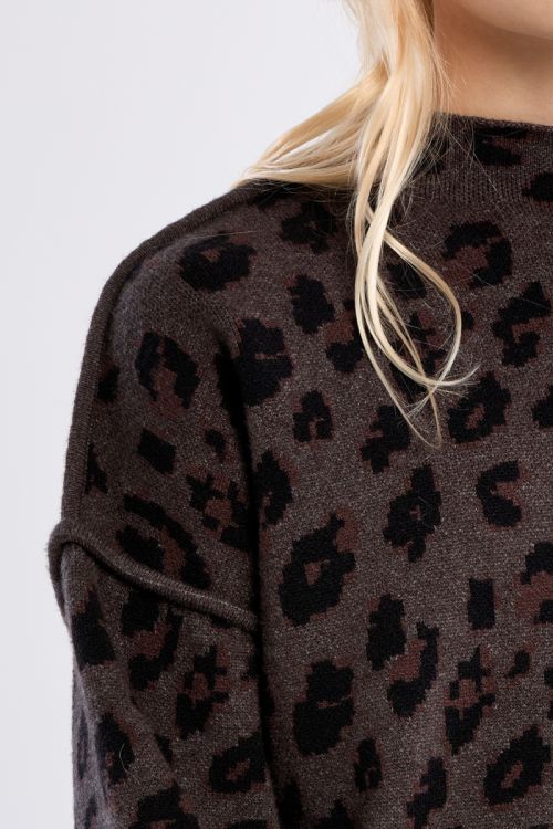Jersey de manga larga con estampado animal