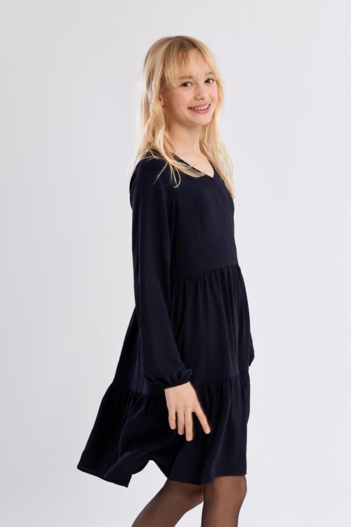 Vestido de manga larga con volantes