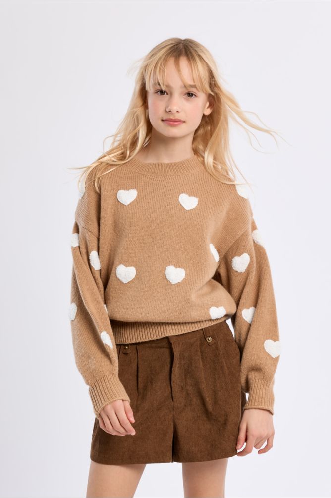 Pull en maille, motif cœur texturé