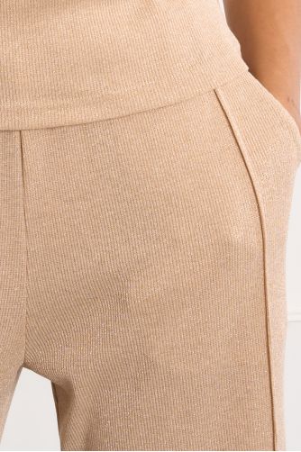 Pantalón de mujer largo, de chandal.