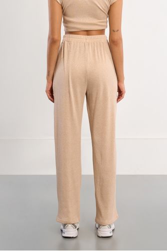 Pantalón de mujer largo, de chandal.