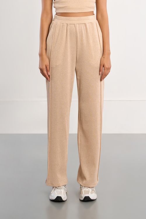 Pantalón de mujer largo, de chandal.