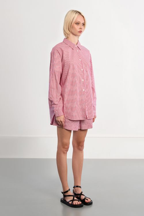Chemise oversize en coton rouge rayée