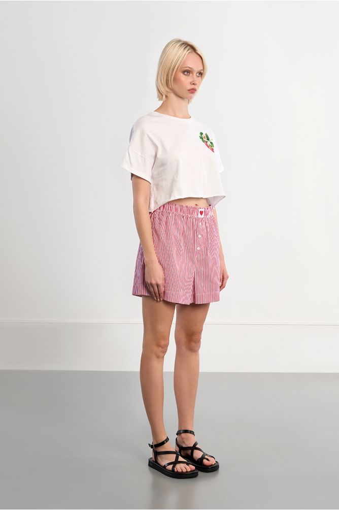 Short de mujer corto, estampado rayas.