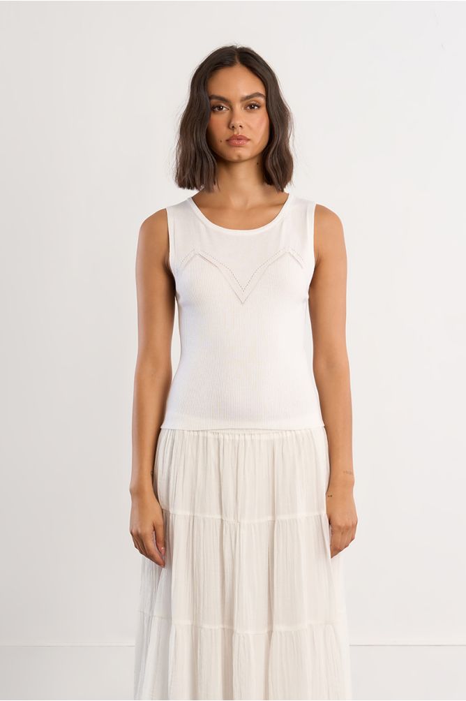 Top de mujer sin manga, en tejido de punto, ajustado.