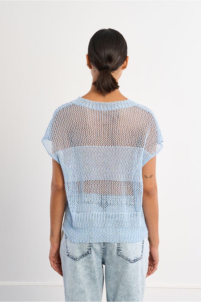 Sleeveless mesh top