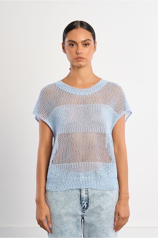 Jersey de mujer de manga corta, en punto acanalado.