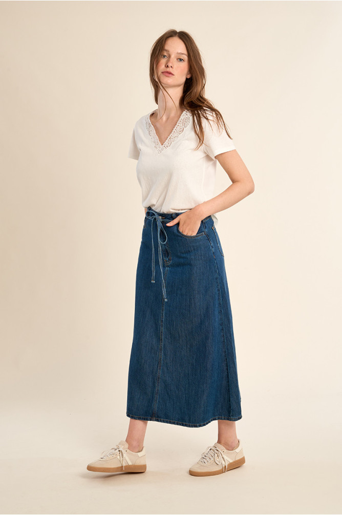 Long denim skirt, knotted