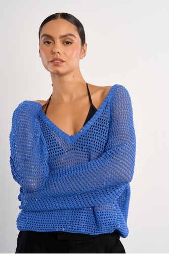 Pull en col V, parsemé de strass