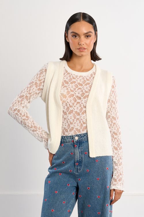 Sleeveless bolero