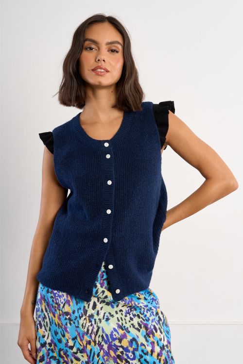 Sleeveless cardigan, buttoned