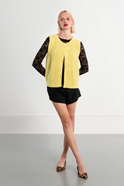 Sleeveless cardigan, buttoned