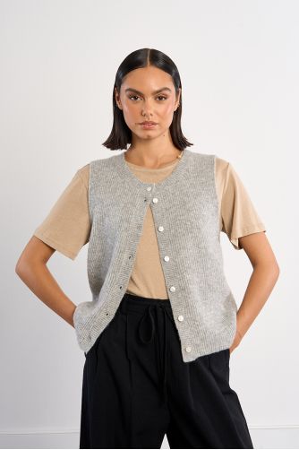 Gilet sans manches, boutonné