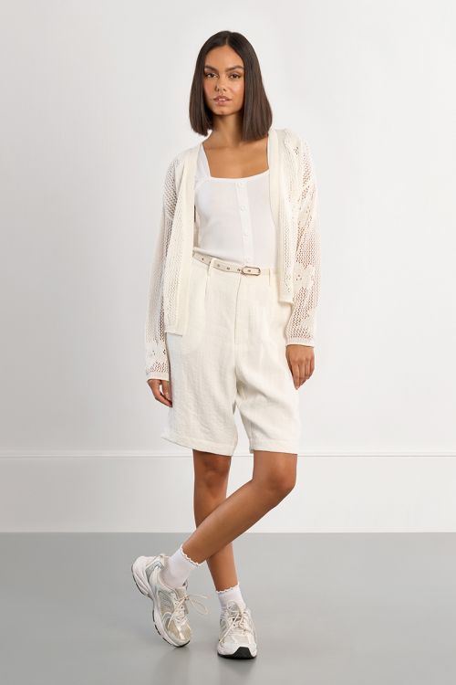 Fine knit cardigan with floral details