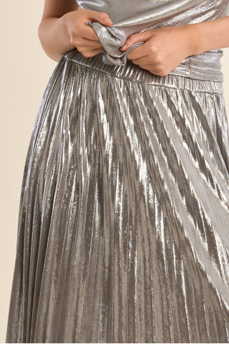 Long pleated skirt, metallic effect