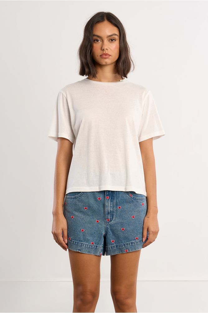 Camisa de manga corta, básica.