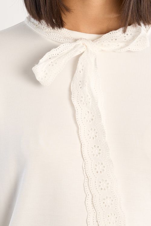 Casual sweatshirt with knotted collar