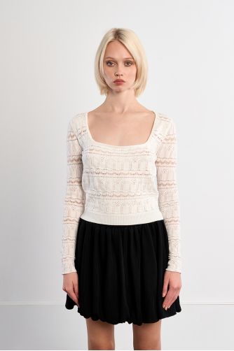 Maille en crochet col carré