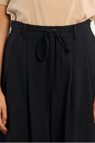 Pantalon large, taille haute