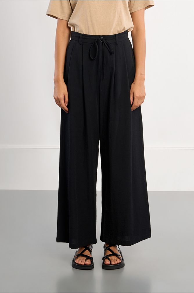 Pantalon large, taille haute