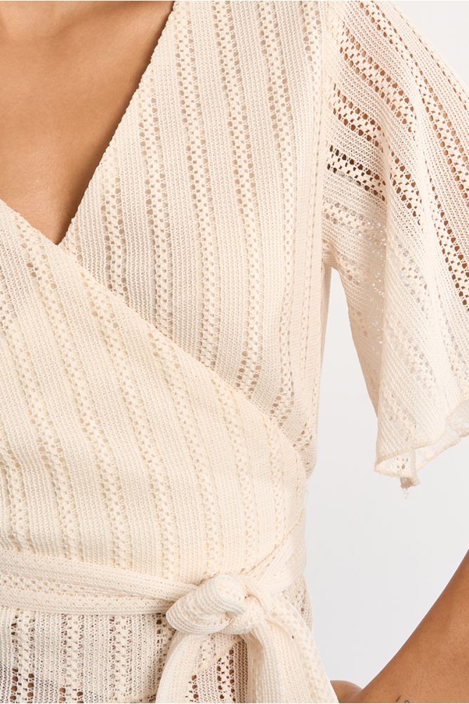 Top cache-cœur ajouré