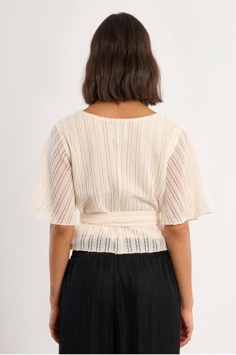 Top cache-cœur ajouré