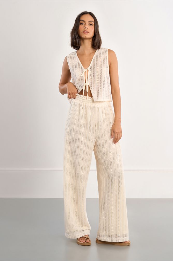 Wide pants with perforation
