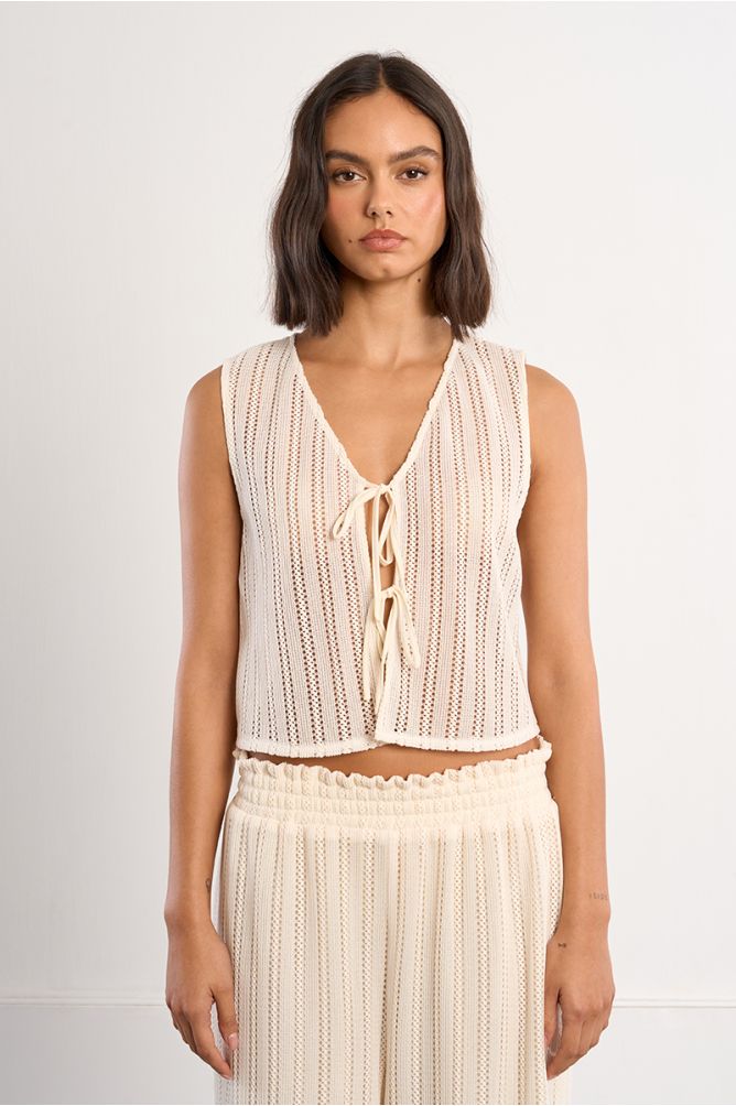 Cropped top in openwork knit