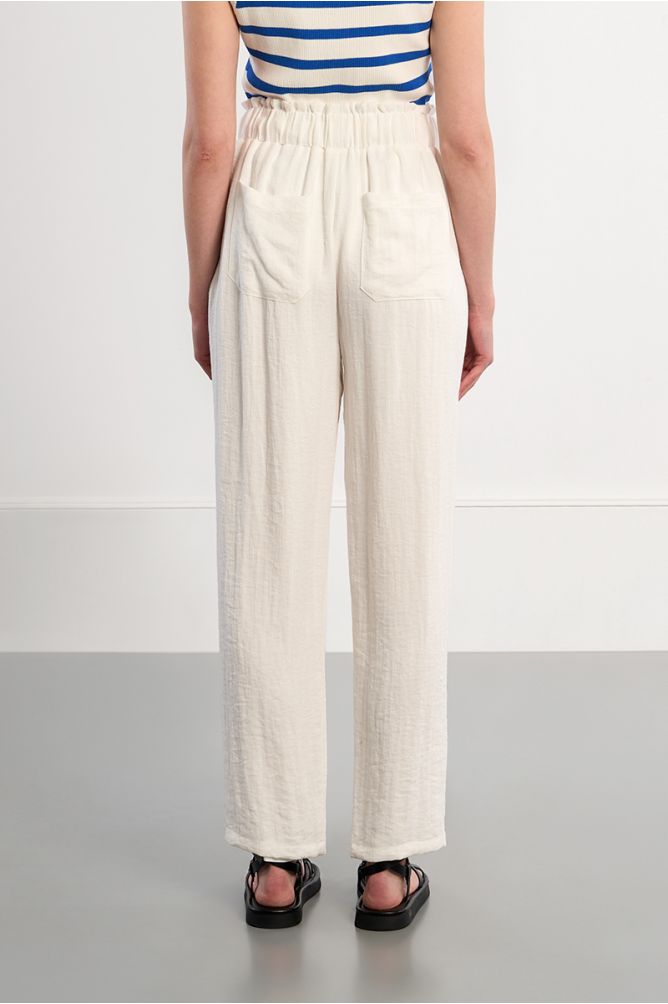 Pantalon blanc, droit