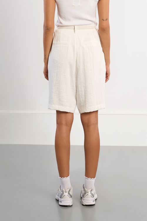 Fluid Bermuda shorts