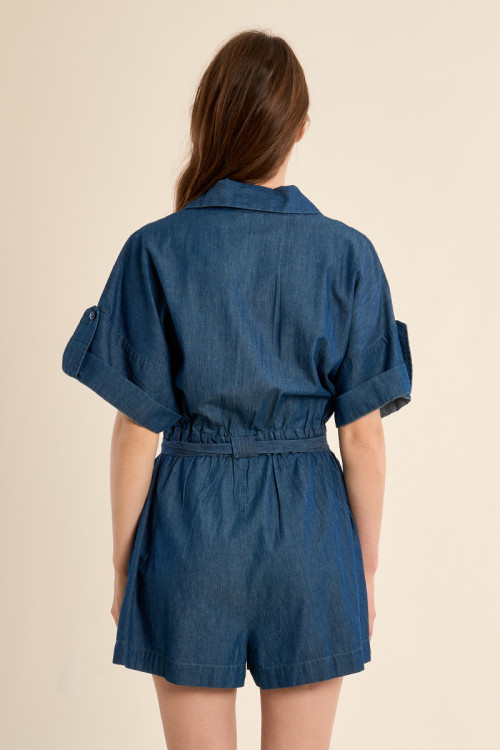 Jumpsuit with shorts that can be tied at the waist