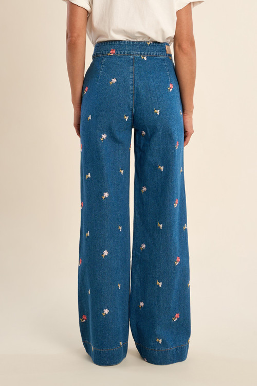 Fancy wide jeans