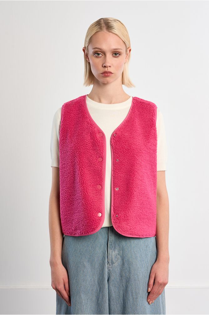 Veste courte sans manches