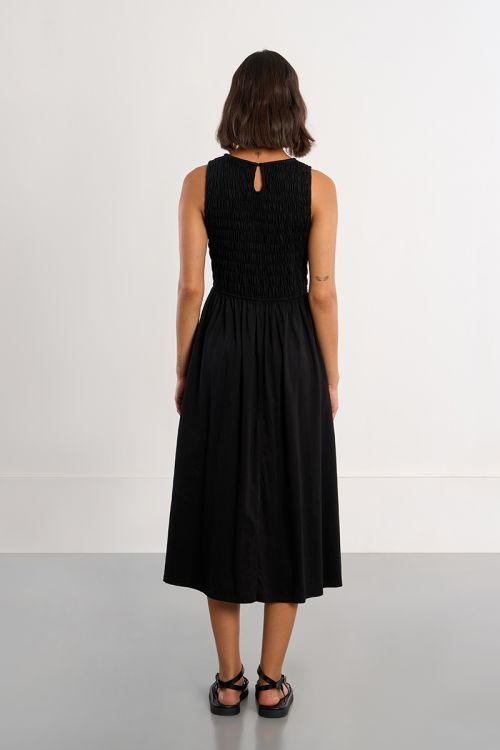 Robe smockée en coton