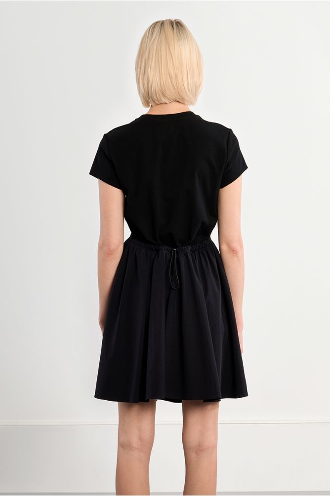 Robe mini en nylon, à cordon