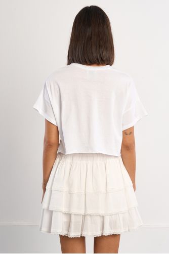 Camiseta de mujer de manga corta, con estampado frontal.