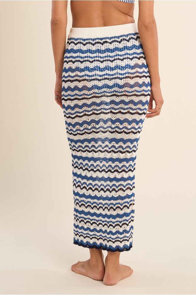 Longue jupe en crochet, marinière