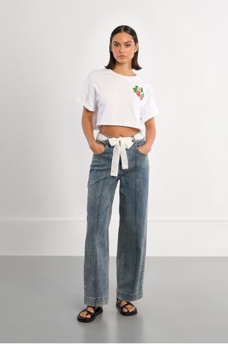 Pantalón de mujer largo, vaquero, con lazada.