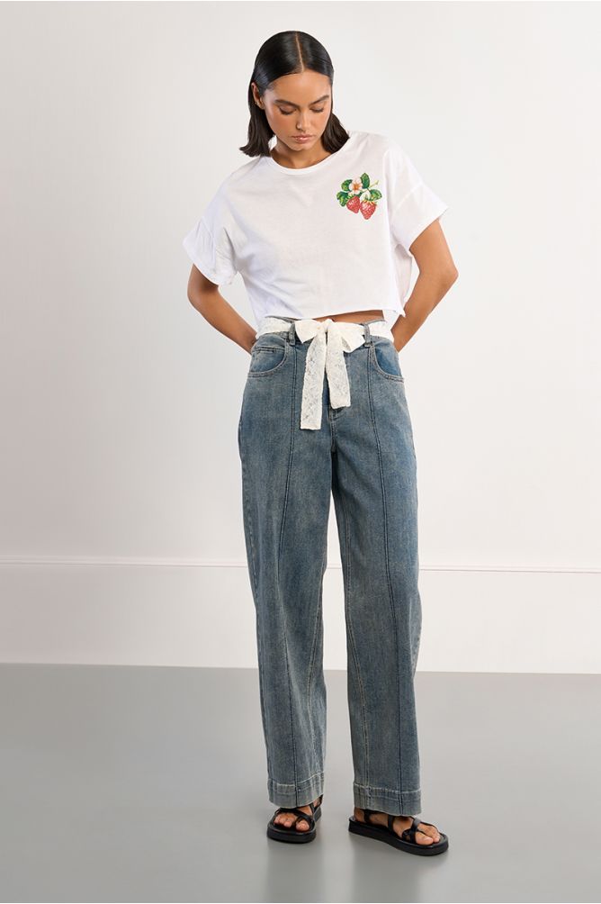 Pantalón de mujer largo, vaquero, con lazada.