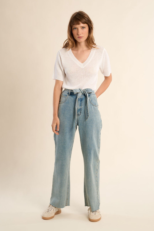 Pantalón de mujer vaquero, con lazada.