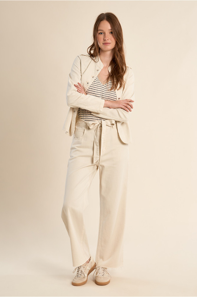 Pantalón de mujer vaquero, con lazada.