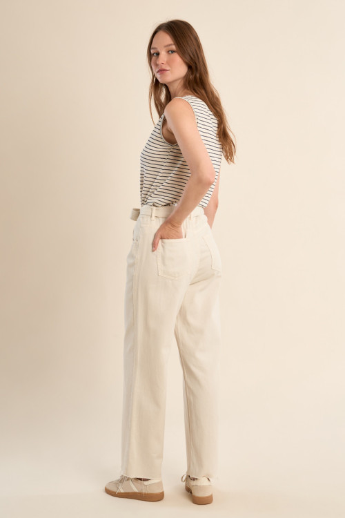 Pantalón de mujer vaquero, con lazada.