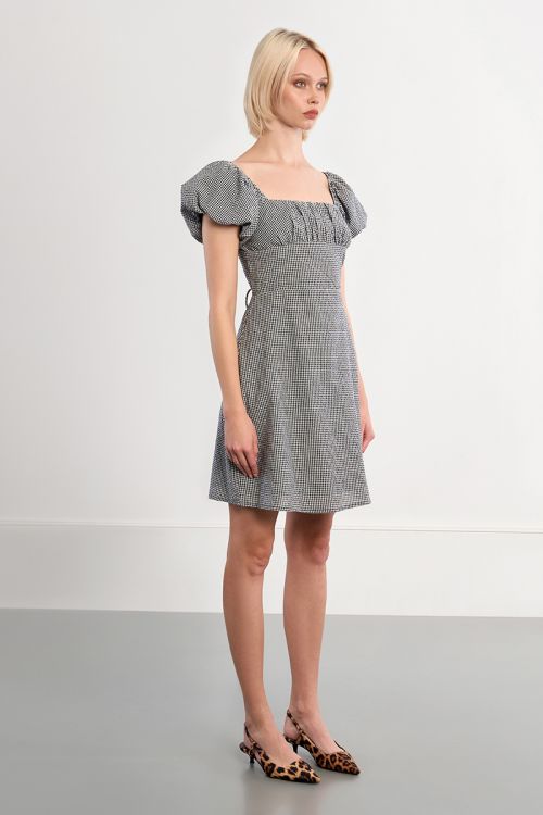 Vestido de mujer de manga corta, estampado vichy.