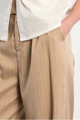 Pantalon tailleur rayé large